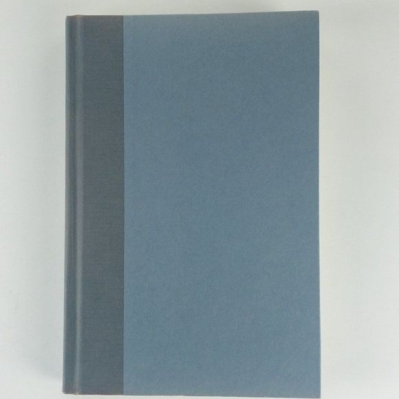 2/$30 - The Glass Castle by Jeannette Walls - Picture 12 of 16